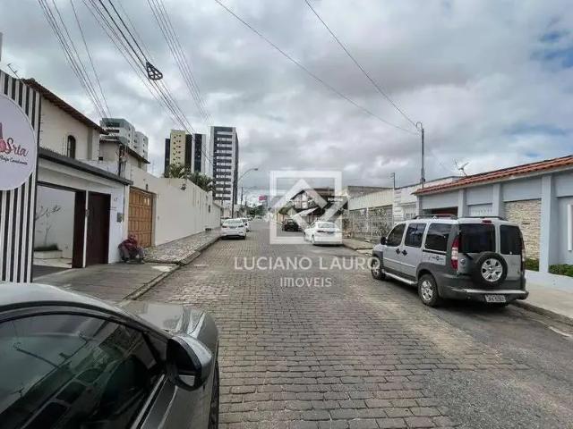 Casa / Sobrado Comercial para Venda em Vitória da Conquista/BA Recreio 4 Quartos