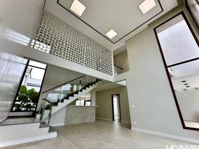 Casa Sobrado Condomínio Dona Maria José Indaiatuba SP HD Invest