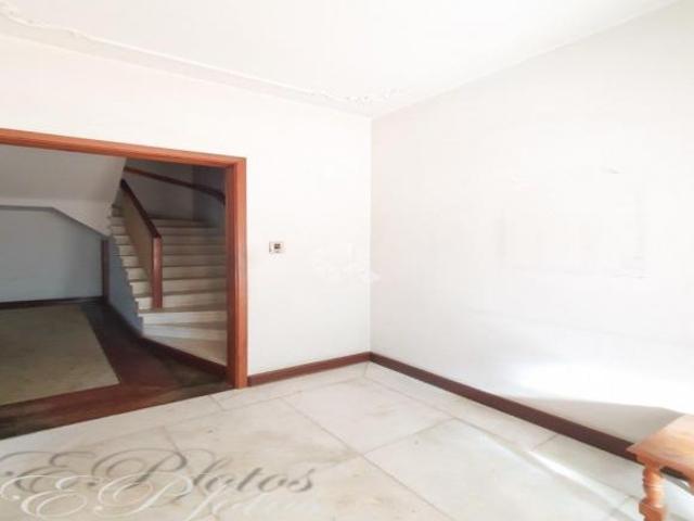 Casa sobrado à venda 4 quartos dormitorios, suíte, 2 vagas, São João, Porto Alegre