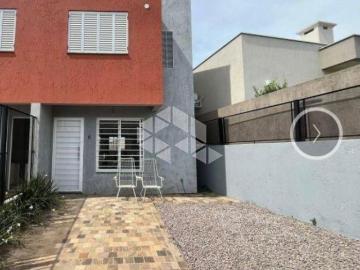 Casa sobrado à venda, 2 dormitórios, 2 banheiros, sala e cozinha integrados, 1 vaga