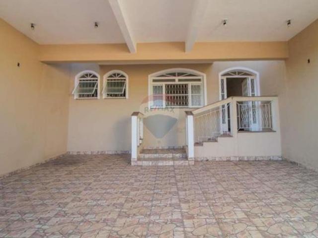 Casa Sobrado à venda Comércio | Residêncial | 3 suítes | 7 Banheiros | 4 vagas | Centro Sorocaba/SP