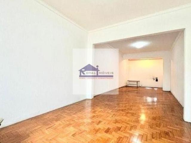 Casa Sobrado à Venda em Mirandópolis, SP | 240m², 3 Dorms