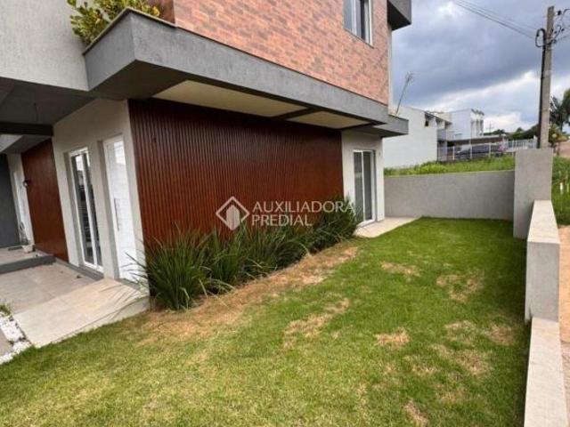 Casa Sobrado à Venda em Moinhos d&apos Água