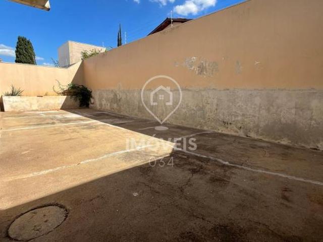 Casa Sobrado à venda no bairro Guilhermina Vieira Chaer