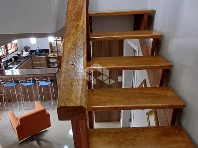 Casa sobrado a venda no bairro itararé, 3 quartos, 3 banheiros, duas suites, 1garagem