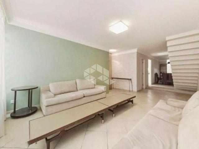 Casa Sobrado à Venda no Brooklin com 3 Quartos e 3 Vagas de Garagem