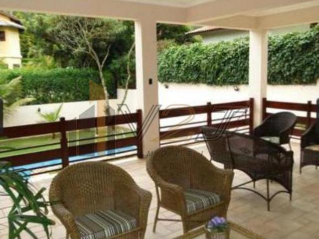 Casa sobrado à venda no Condomínio Chácara Flora em Valinhos SP