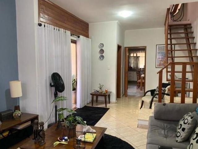 Casa sobrado a venda no Jardim Ermida II Jundiaí