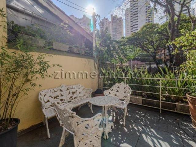 CASA SOBRADO ACLIMAÇÃO 3 DORMITÓRIOS 4 VAGAS