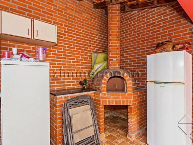 CASA SOBRADO ALTO DE PINHEIROS 2 DORMITORIOS
