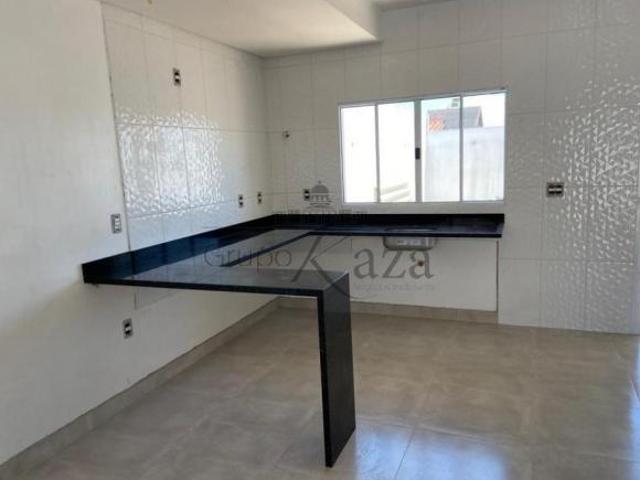 Casa Sobrado Geminada Atos de Vila Paiva 2 Dormitórios 97,70m²