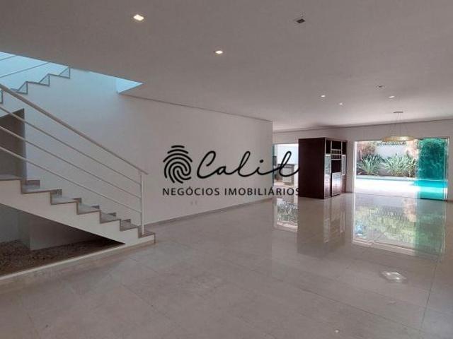 Casa sobrado em Condomínio Magnólias com 4 quartos R$ 2.650.000,00