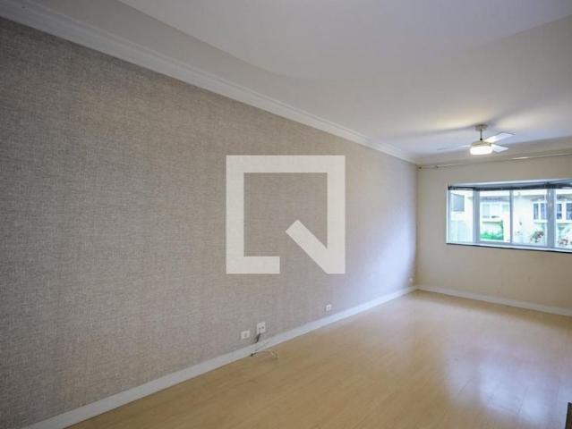 Casa / Sobrado em Condomínio para Locação em Taboão da Serra/SP Vila Santa Luzia 3 Quartos