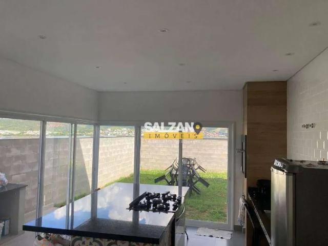 Casa / Sobrado em Condomínio para Locação em Taubaté/SP Condominio Cataguá Way 3 Quartos