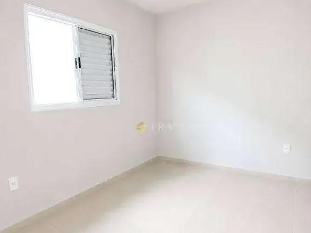 Casa / Sobrado em Condomínio para Locação em Taubaté/SP Chácara São Silvestre 2 Quartos