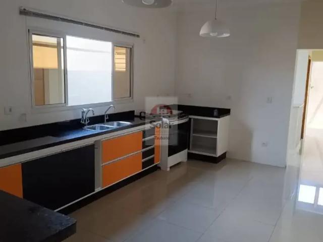 Casa / Sobrado em Condomínio para Locação em Taubaté/SP Estiva 3 Quartos