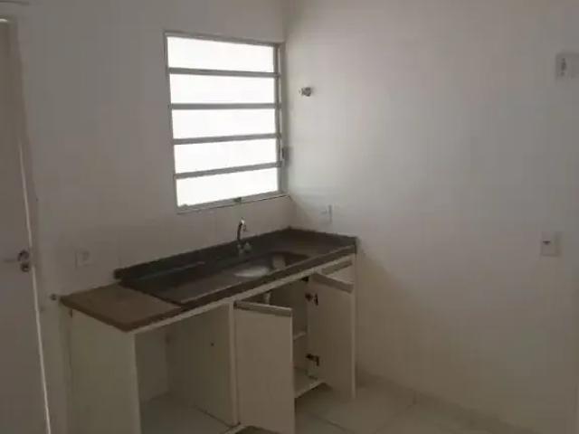 Casa / Sobrado em Condomínio para Locação em Taubaté/SP Esplanada Independência 3 Quartos