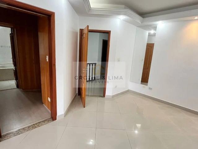 Casa / Sobrado em Condomínio para Locação em Taubaté/SP Esplanada Independência 3 Quartos