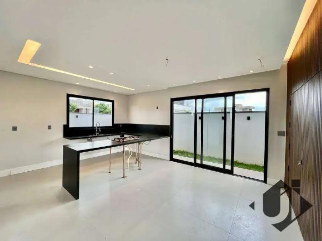 Casa / Sobrado em Condomínio para Locação em Taubaté/SP Itapecerica 3 Quartos