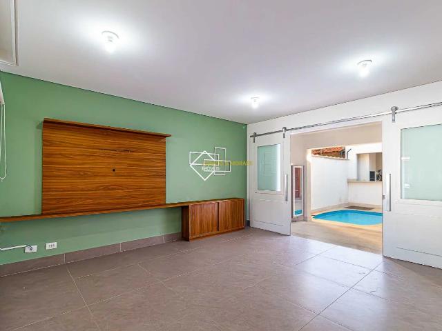 Casa / Sobrado em Condomínio para Locação em Taubaté/SP Jardim Marajoara 3 Quartos