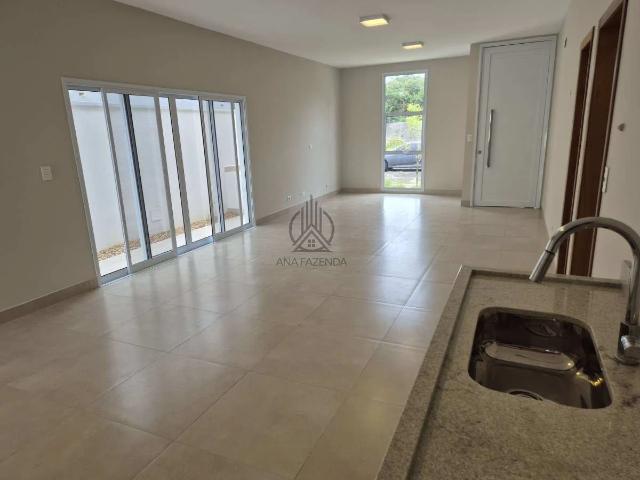 Casa / Sobrado em Condomínio para Locação em Taubaté/SP Jardim Jaraguá 3 Quartos