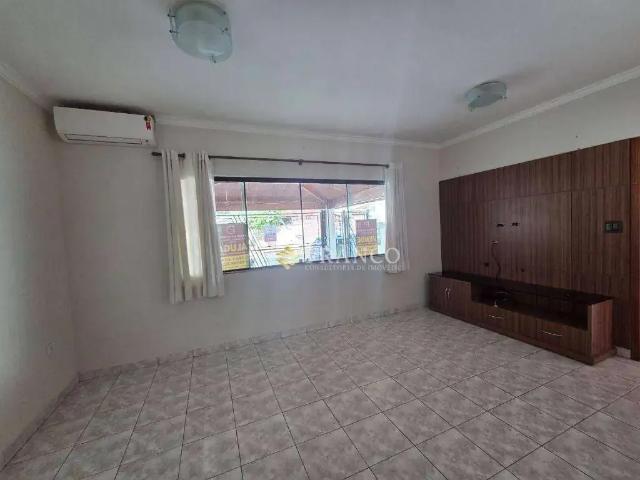 Casa / Sobrado em Condomínio para Locação em Taubaté/SP Parque Esperança 3 Quartos