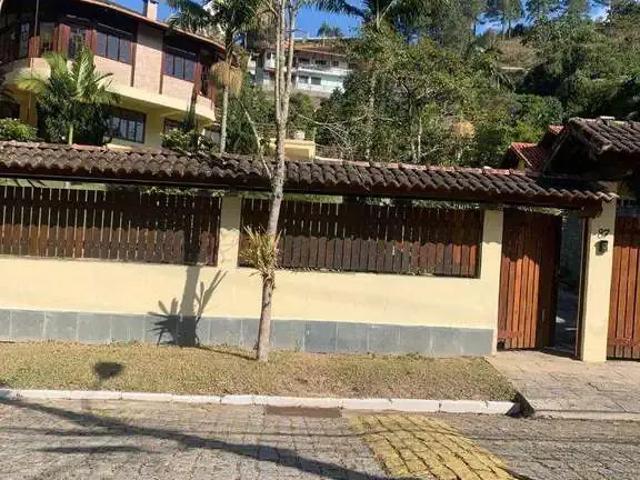 Casa / Sobrado em Condomínio para Locação em Teresópolis/RJ Albuquerque 6 Quartos