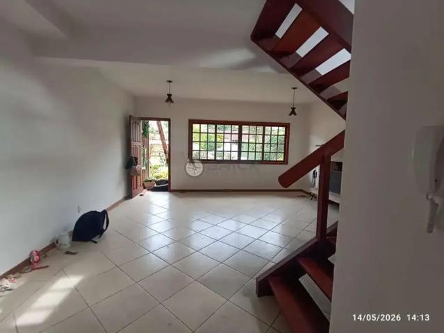 Casa / Sobrado em Condomínio para Locação em Teresópolis/RJ Ermitage 3 Quartos