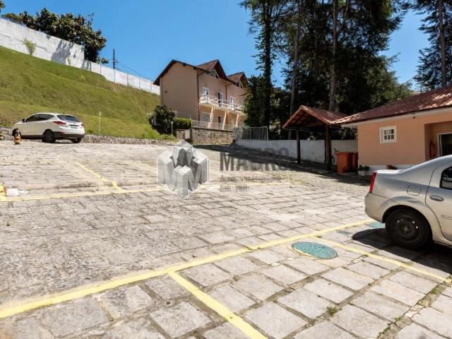 Casa / Sobrado em Condomínio para Locação em Teresópolis/RJ Ermitage 3 Quartos