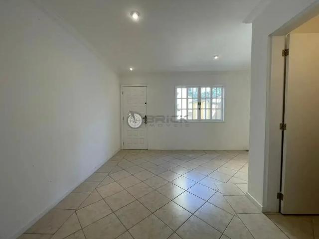 Casa / Sobrado em Condomínio para Locação em Teresópolis/RJ Panorama 3 Quartos