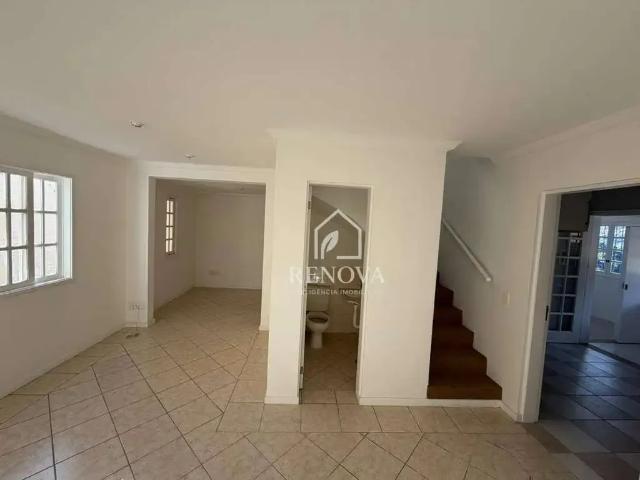 Casa / Sobrado em Condomínio para Locação em Teresópolis/RJ Panorama 4 Quartos