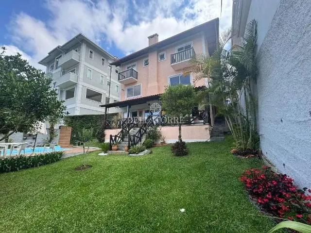Casa / Sobrado em Condomínio para Locação em Teresópolis/RJ Várzea 4 Quartos