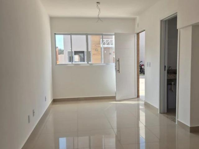 Casa / Sobrado em Condomínio para Locação em Teresina/PI Morros 3 Quartos