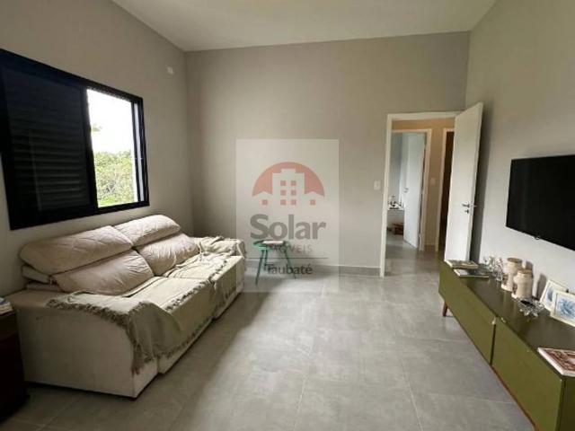 Casa / Sobrado em Condomínio para Locação em Tremembé/SP Loteamento Comercial e Residencial Village da Serra 3 Quartos