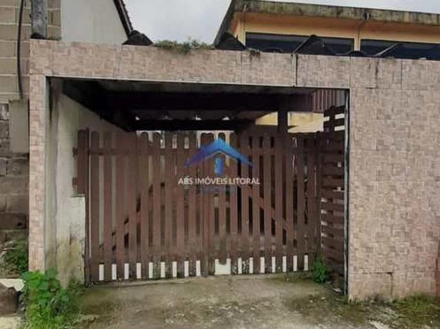 Casa / Sobrado em Condomínio para Locação em Ubatuba/SP Centro 2 Quartos