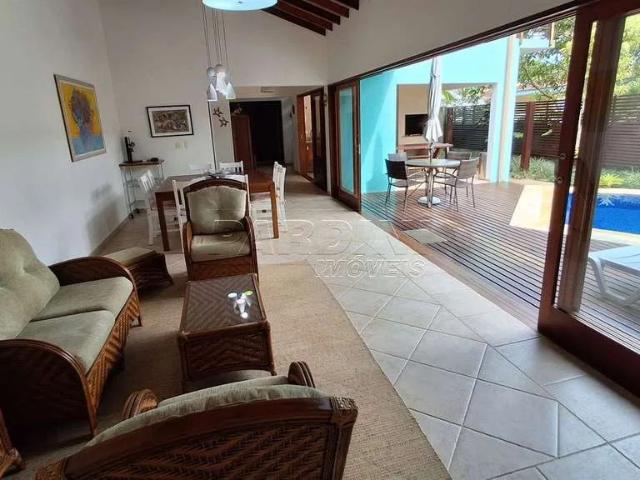 Casa / Sobrado em Condomínio para Locação em Ubatuba/SP Praia do Lazaro 5 Quartos