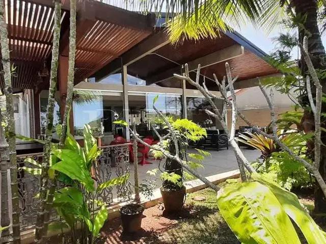Casa / Sobrado em Condomínio para Locação em Ubatuba/SP Praia do Lazaro 6 Quartos
