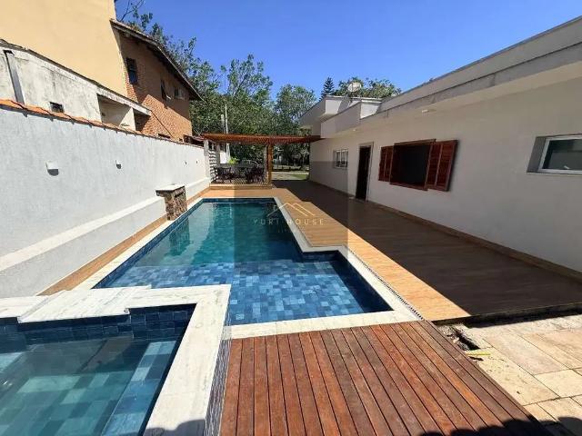 Casa / Sobrado em Condomínio para Locação em Ubatuba/SP Praia da Lagoinha 3 Quartos
