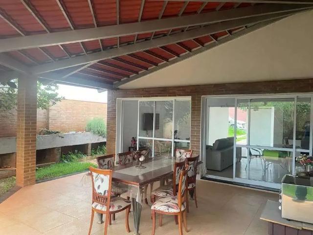 Casa / Sobrado em Condomínio para Locação em Uberaba/MG Damha Residencial Uberaba I 3 Quartos