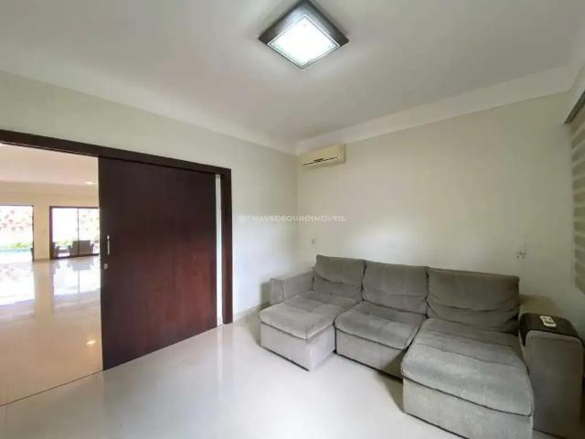Casa / Sobrado em Condomínio para Locação em Uberaba/MG Flamboyant Residencial Park 4 Quartos
