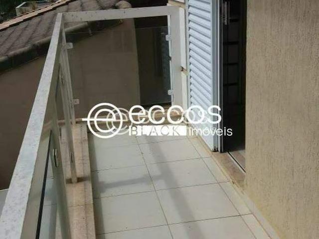 Casa / Sobrado em Condomínio para Locação em Uberlândia/MG Aclimação 3 Quartos