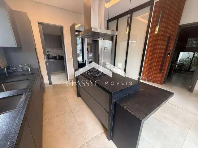 Casa / Sobrado em Condomínio para Locação em Uberlândia/MG Gávea 3 Quartos