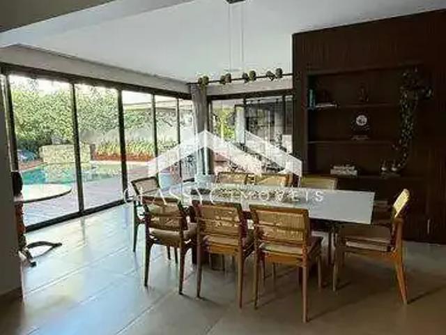 Casa / Sobrado em Condomínio para Locação em Uberlândia/MG Gávea 4 Quartos