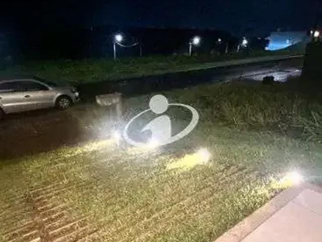 Casa / Sobrado em Condomínio para Locação em Uberlândia/MG Granja Marileusa 4 Quartos