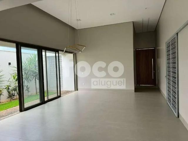 Casa / Sobrado em Condomínio para Locação em Uberlândia/MG Granja Marileusa 3 Quartos