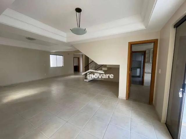 Casa / Sobrado em Condomínio para Locação em Uberlândia/MG Morada da Colina 4 Quartos