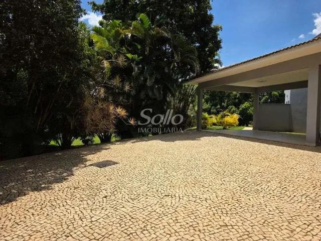 Casa / Sobrado em Condomínio para Locação em Uberlândia/MG Morada do Sol 6 Quartos
