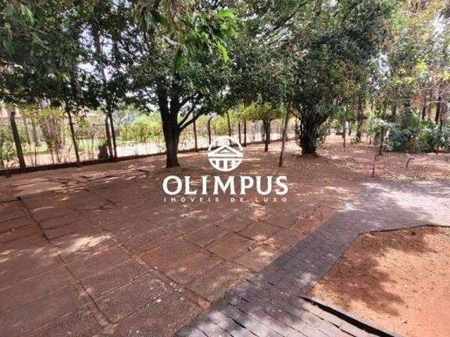 Casa / Sobrado em Condomínio para Locação em Uberlândia/MG Morada do Sol 3 Quartos