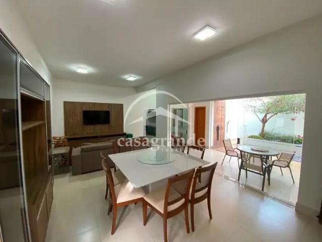 Casa / Sobrado em Condomínio para Locação em Uberlândia/MG Nova Uberlândia 3 Quartos