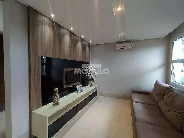 Casa / Sobrado em Condomínio para Locação em Uberlândia/MG Nova Uberlândia 3 Quartos